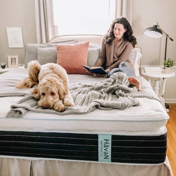 How To Create A Warm & Cozy Bedroom