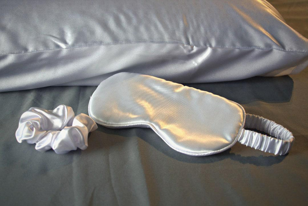 Haven CANADA Satin 3 Piece Pillowcase Gift Set